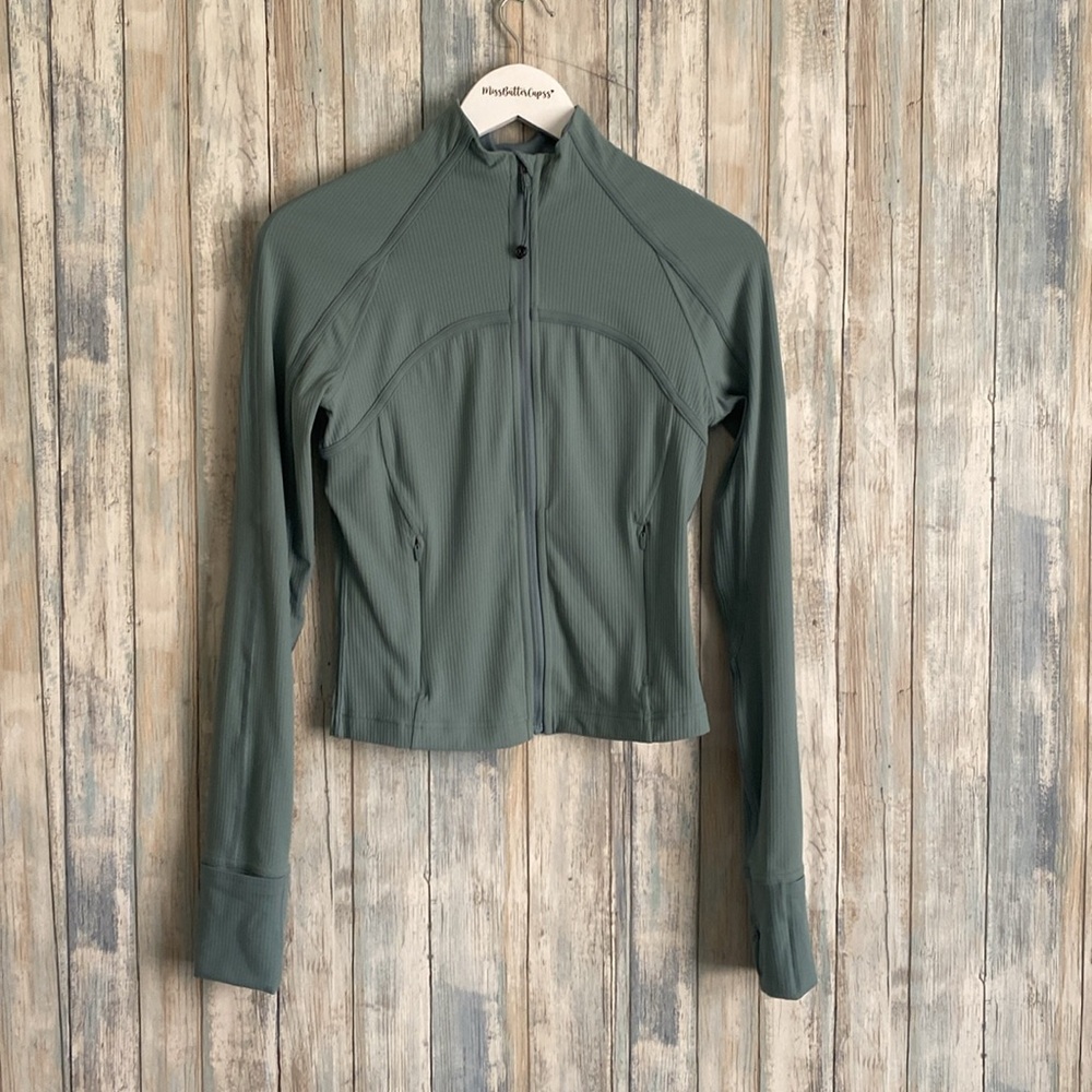 Lululemon Ribbed Cropped Define Jacket | Tidewater Teal | Size 6 - Picture 12 of 12